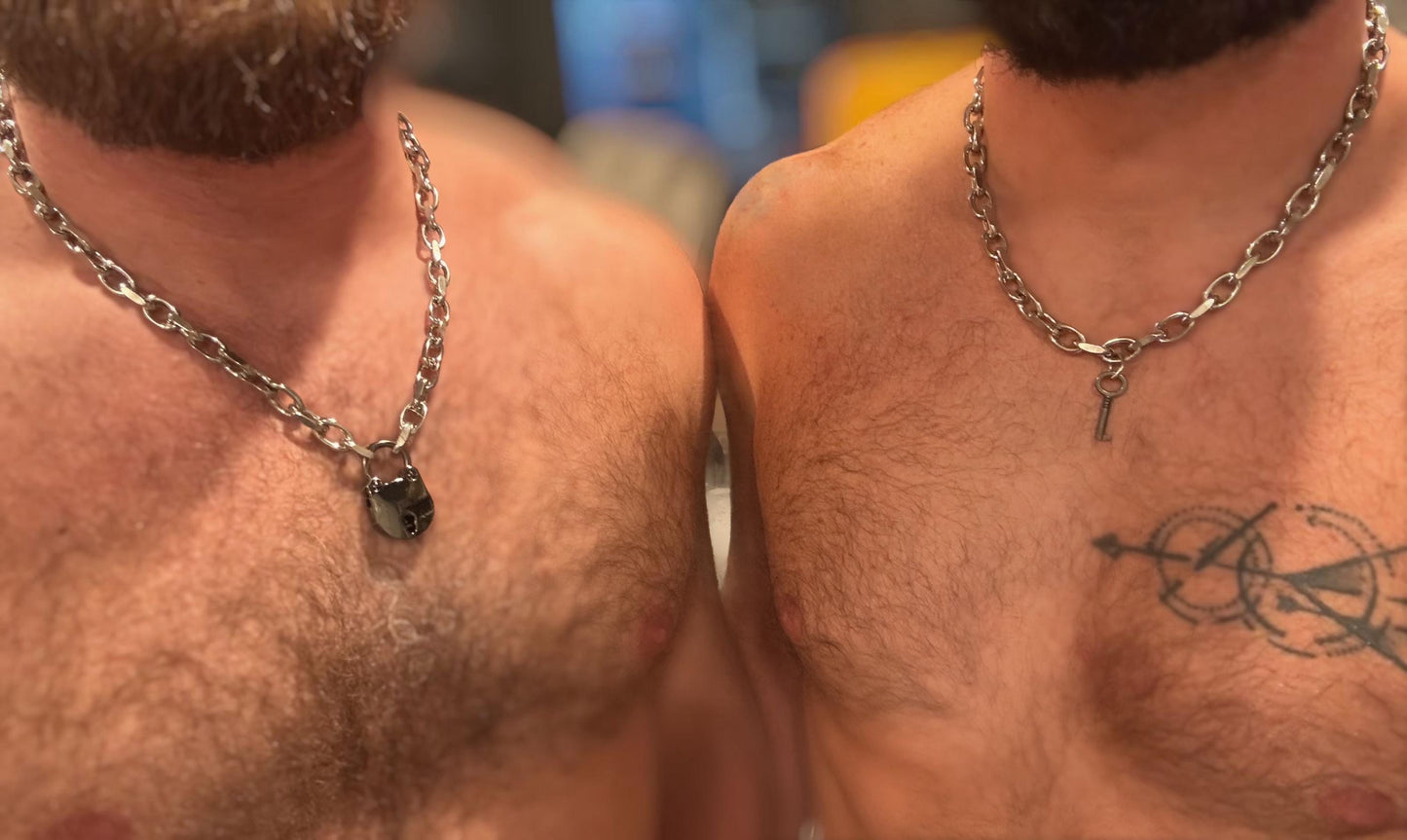 Bear Lock Chain & Key Necklace Set (SILVER)